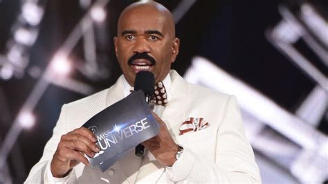 Steve Harvey Ended The Night By Crowning The Wrong Miss Universe Screener