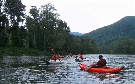 Plan A Whitewater Rafting Adventure In Pigeon Forge