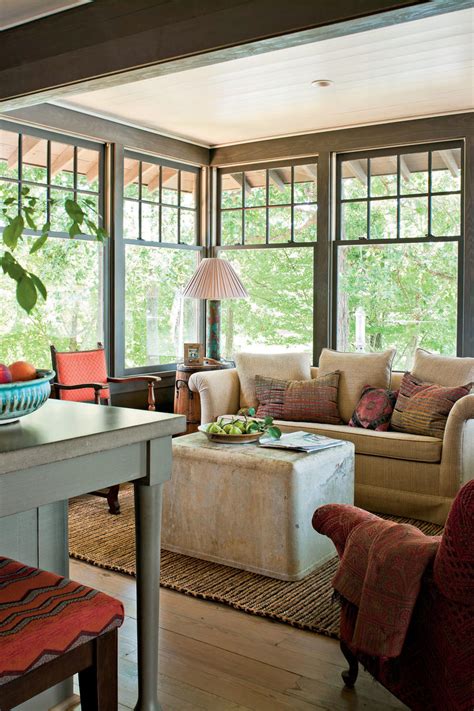 Lake House Decorating Ideas - Southern Living