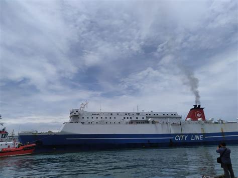 Galangan kapal austal yang berbasis di henderson australia, telah dikontrak untuk membangun kapal perang angkatan laut as yang kedelapan belas dan kesembilan belas. Kapal Australia Lowongan / Lowongan Di P O Australia ...