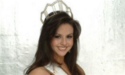 Former Texas Beauty Queen 31 Found Dead In Her Home Daily Mail Online