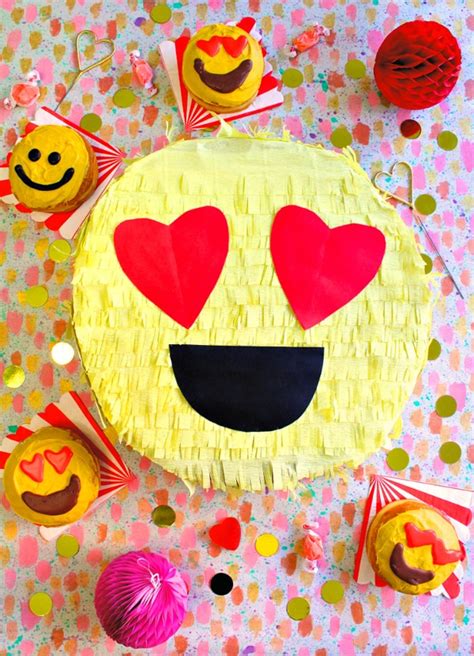 For even more valentine's day ideas, check out our chocolate lovers gift guide and favorite food gifts. 29 Adorable DIY Valentine Box Ideas - Pretty My Party ...