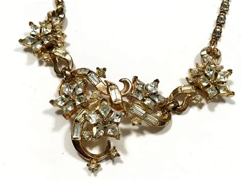 Vintage Trifari Necklace Crown Trifari Twinkle Rhinestone Necklace In