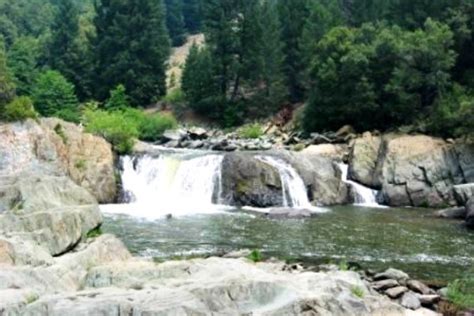 Discover The Most Breath Taking Waterfalls In Northern California