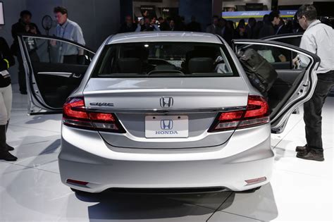 Sports And Home 2013 Honda Civic Says Look At Me Now Accord Phev