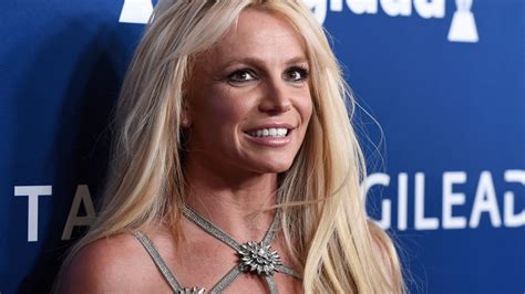 Britney didn't even crumble that badly because she was still able to work and make money (perhaps because she's got her mother's support or because her father sees it as in his best interest for her to work this way), if she wasn't able to work or her father was exploiting her in a different manner she. Chevy Chase net worth, biography, height, age, spouse ...
