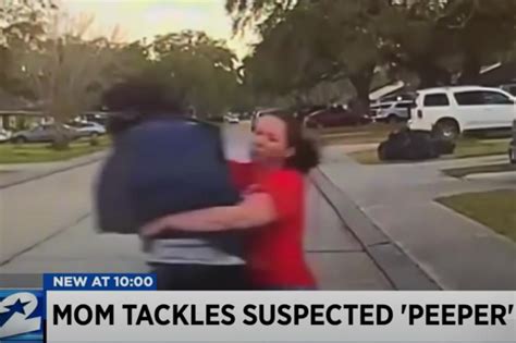 Tx Mom Tackles Man Accused Of Peeping In Her Teen Daughter S Window