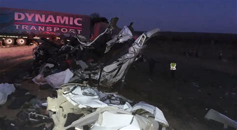 Now 20° today 25° | 18°. N1 accident: Lack of barriers, truck tyres blamed after ...