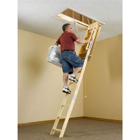 Werner Wh3008 Heavy Duty Wood Attic Ladder 8 Ceiling Height 305