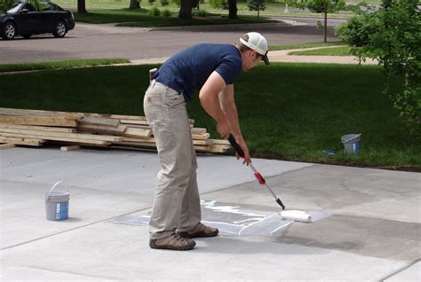 Do it yourself driveway sealer vs professional? When To Seal Concrete Driveway | MyCoffeepot.Org