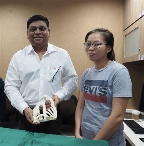 Singapore Worlds First 3d Printed Polymer Ribcage Reconstruction