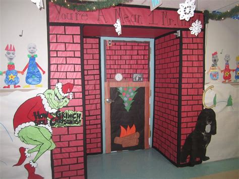 Bright red and grinch green just about everybody knows the story about the grinch that stole christmas. Image result for how the grinch stole christmas tree ideas ...