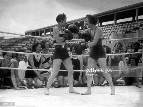 England 20th May 1934 Young Female Boxers Engage In The Art Of Self