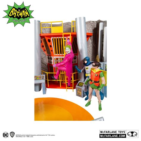 Mcfarlane Toys Dc Retro 6in Batman 66 Batcave Playset Fandj Toy