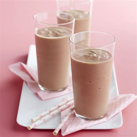 Silky Chocolate Milkshakes In 2020 Frozen Dessert Recipe Diabetic