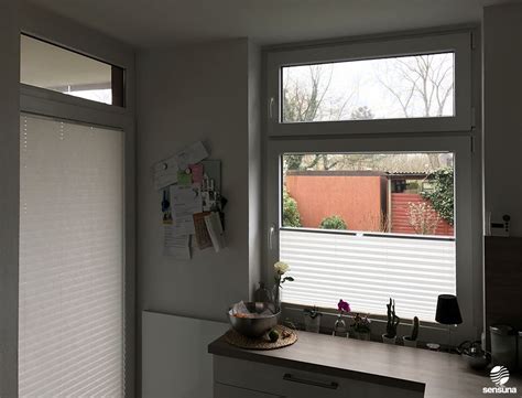 Da wird nicht das fenster neu versiegelt, da wird das glas (nur das glas, nicht der rahmen) komplett getauscht. Sichtschutz am Fenster in der Küche - mit sensuna ...