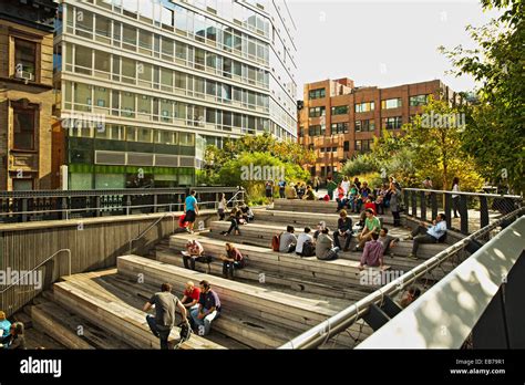 The High Line New Yorks Park In The Sky Manhattan Ny Usa Oct 16