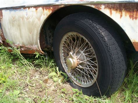 1966 Mgb Gt Original Wire Wheels And Knock Off Spinners Sellers