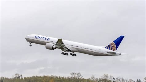United Airlines Resumes Nonstop Service Between San Francisco And