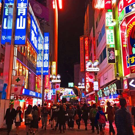 Nightlife In Shibuya Tokyo Japan Night Life Light Photography Facade Lighting