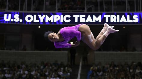 Despite Falls Gabby Douglas Will Make Olympic Return With Rio