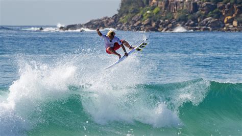 Big Scores Bigger Upsets On Day Four Of The Australian Open Of Surfing