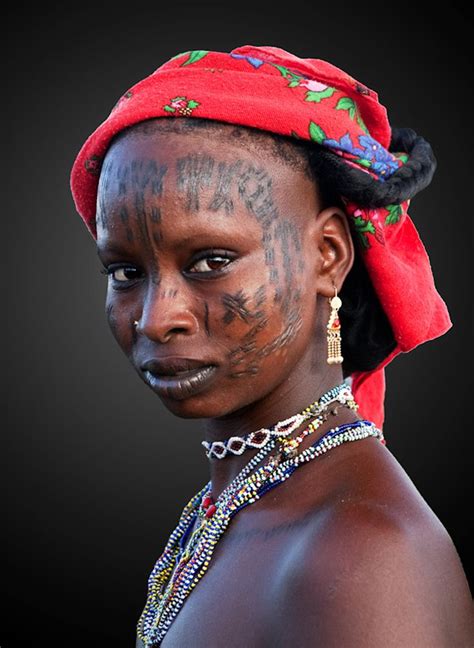 Africa Mbororo Fulani Peul Woman Cameroon ©una Banda De Dos