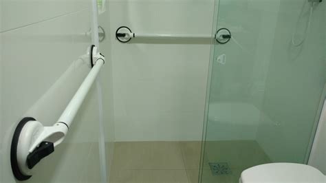Barra De Segurança Para Banheiro Sucção Por Ventosa cm R em Mercado Livre