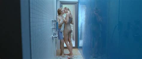 Nude Video Celebs Synnove Macody Lund Nude Valentina Alexeeva Nude Headhunters 2011