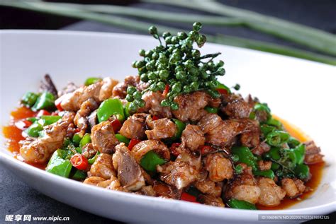 鲜椒美味鸡摄影图传统美食餐饮美食摄影图库昵图网