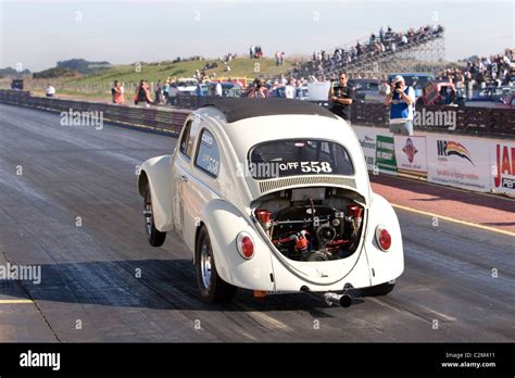 Vw Volkswagen Beetle Drag Racing Banque De Photographies Et Dimages à Haute Résolution Alamy