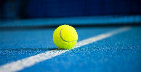 Places where you can actually lie down on the tennis ball, pinching it between your body and the floor or wall. What colour do you think a tennis ball is? - First News Live!