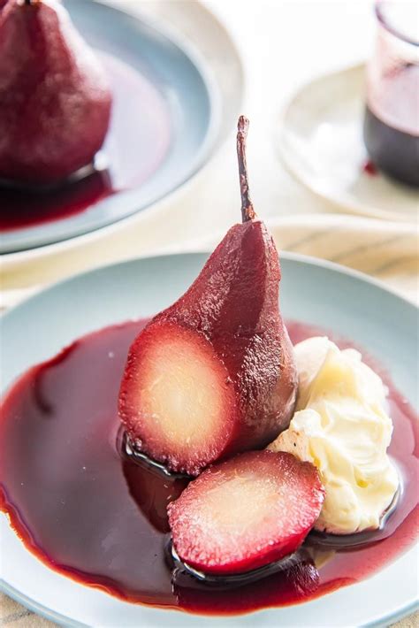 Red Wine Poached Pears A Simple And Easy Recipe That Is Absolutely