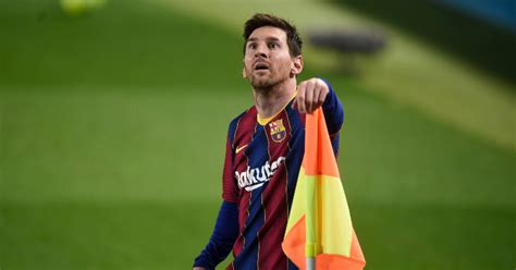 Youssoufa moukoko merupakan pemain muda borussia dortmund yang disebut legendaris barcelona samuel etoo sebagai the next lionel messi. 13 things we loved this wkend: Messi, Moukoko, Bruno, Mane ...