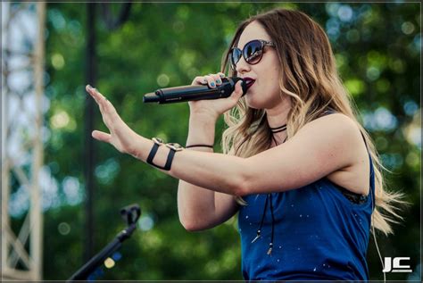 Olivia Lane Delivers Impressive Performance Country Music Rocks