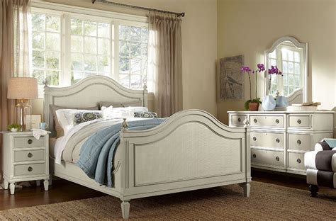 Finance your bedroom furniture online with wards affordable payment plan. Shop our Curated Furniture Collections Delaware