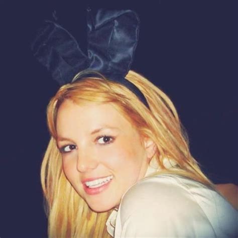 Pin On Britney Spears Cute Face