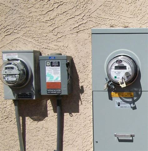 Question about wiring multiple arrays in grid-tie micro inverter system