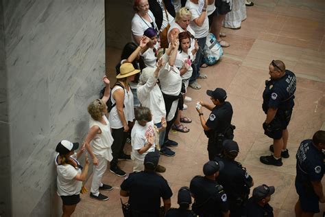 575 Arrested As Women Rally In Dc To Protest Trumps Immigration