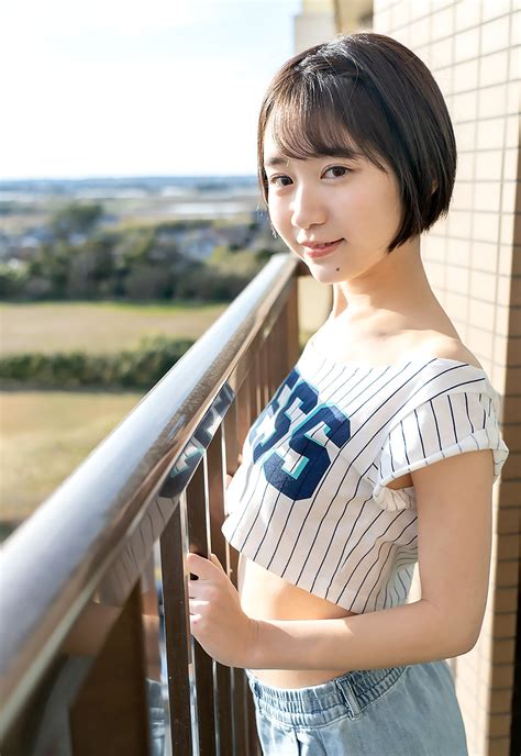 Shiho Fujie 藤江史帆age 23 Jav Model