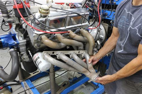 Ford 351W Dyno Test Shorty Versus Long Tube Headers