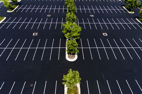 Simple Landscape Ideas For Indy Parking Lots Hittle Landscaping