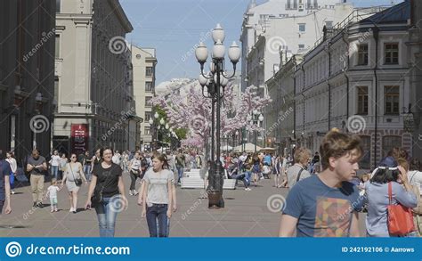 Moscow Jule 27 Walk People Along Old Arbat Street On Jule 27 2019