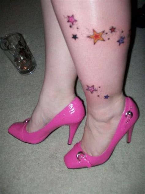 32 Excellent Star Leg Tattoo Photos