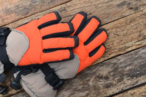 Best Winter Gloves For Extreme Cold