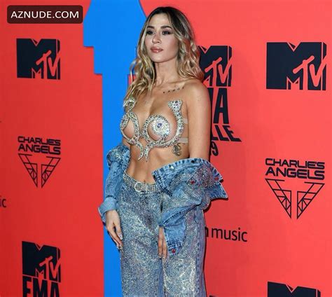 J Mena Sexy At The 2019 Mtv Europe Music Awards At The Fibes Conference