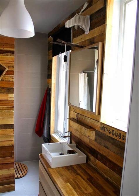 Diy Pallet Bathroom And Kitchen Wall