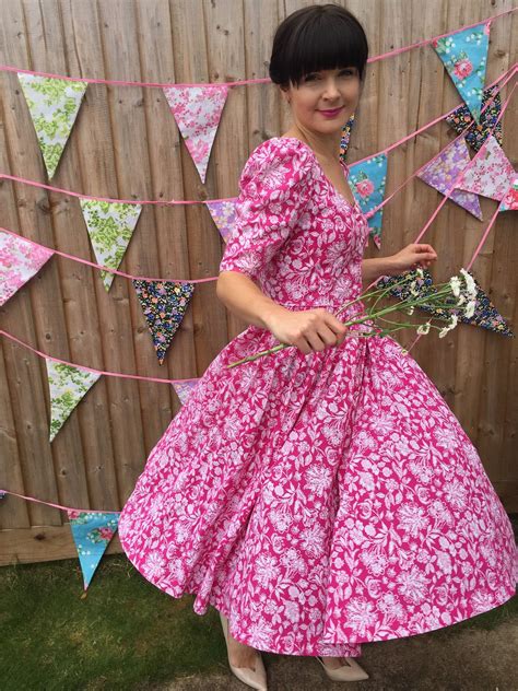 Vintage Laura Ashley Summer Floral Tea Dress In Fushia Pink Etsy