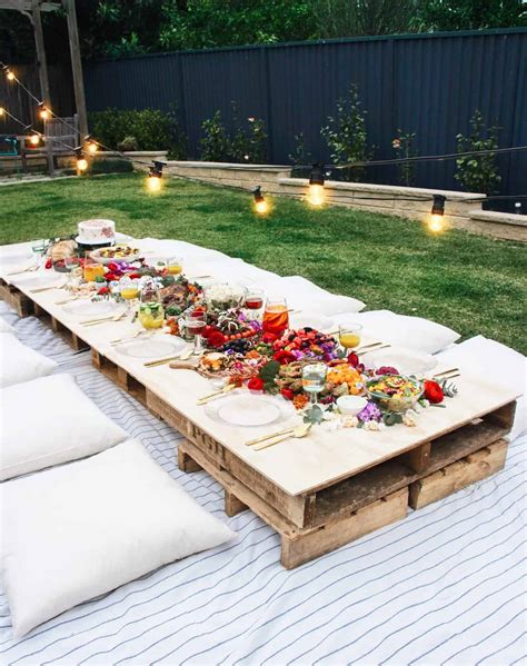 32 Amazing Garden Party Ideas Youve Got To See The Mummy Front