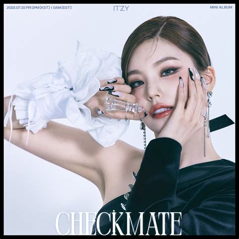 Itzy Checkmate Teaser Photos 1 Hdhq K Pop Database